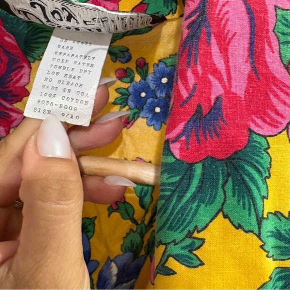 Vibrant Vintage Floral Midi Dress - Picture 2 of 15